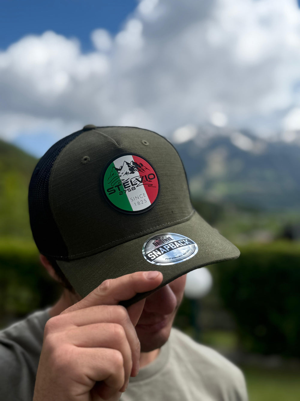 Stelvio "rubber patch" cap